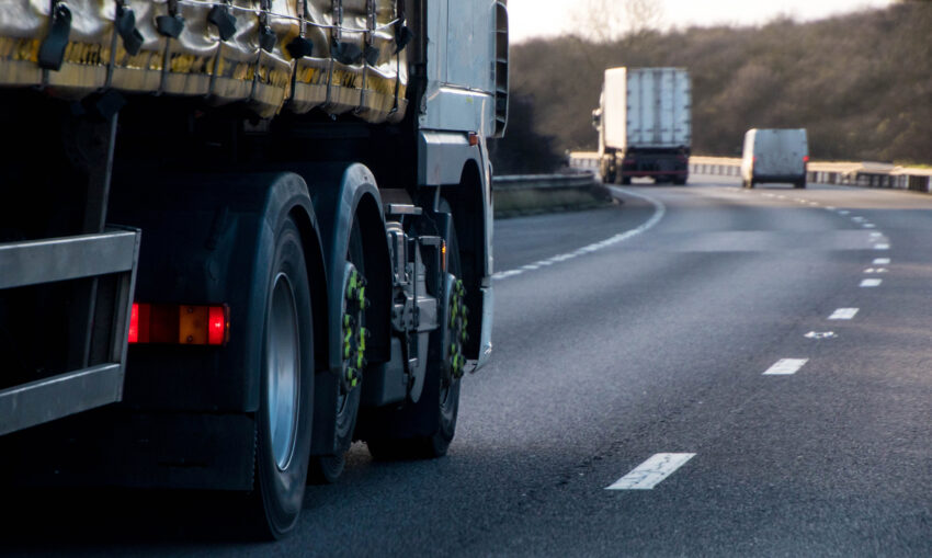 UK haulage industry tells PM to act on supply chains or face Christmas crisis